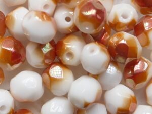 FP1-06-03000-29121 Chalk White Apricot Czech Glass Facet Firepolish 6 mm 25 stuks