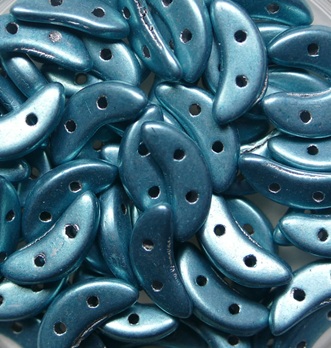 CZM-CR-77060 Colortrends Saturated Metallic Island Paradise CzechMates 2-hole Crescent Beads