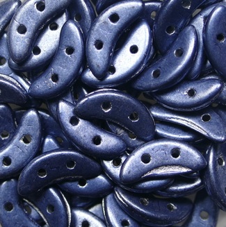 CZM-CR-77061 Colortrends Saturated Metallic Niagara CzechMates 2-hole Crescent Beads