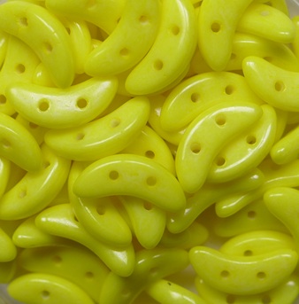 CZM-CR-S0007WH ColorTrends Opaque Buttercup CzechMates Crescent