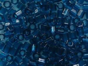 TH-08-0007BD Transparent Teal Toho Rocailles hex cut 8/0