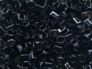 TH-08-0081 Metallic Hematite Toho Rocailles hex cut 8/0