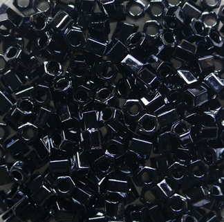 TH-08-0081 Metallic Hematite Toho hexagon 8-0 color 81