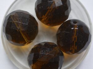 FP1-16-10220 Smoked Topaz Czech Glass Facet Firepolish 16 mm 4 stuks