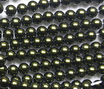 PrP-04-GREDK Dark Green Preciosa Parels 4 mm