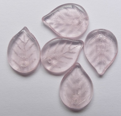 Rosaline Czech Glass Blaadje Apple Leaves