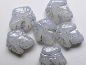 White Opal Silver Washed Blaadje, Grape Leaves