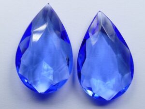 PE-32x20-SAP Sapphire Czech Glass Pear Doublette Cabochon